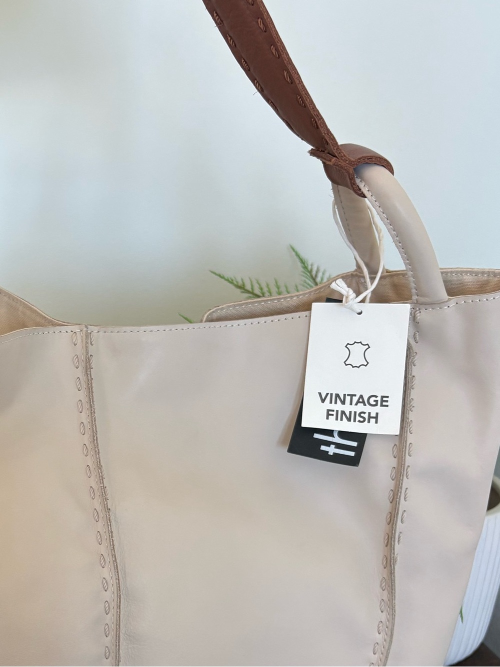 The Sak Los Feliz Large Tote In Stone White Leather Hobo Tote Bag - Picture 5 of 8